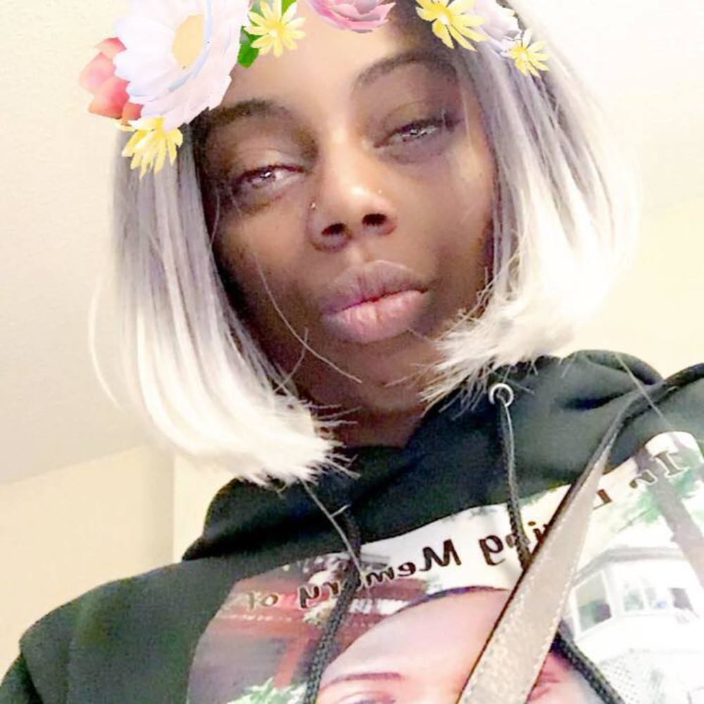 Meet your Posher, Sharise